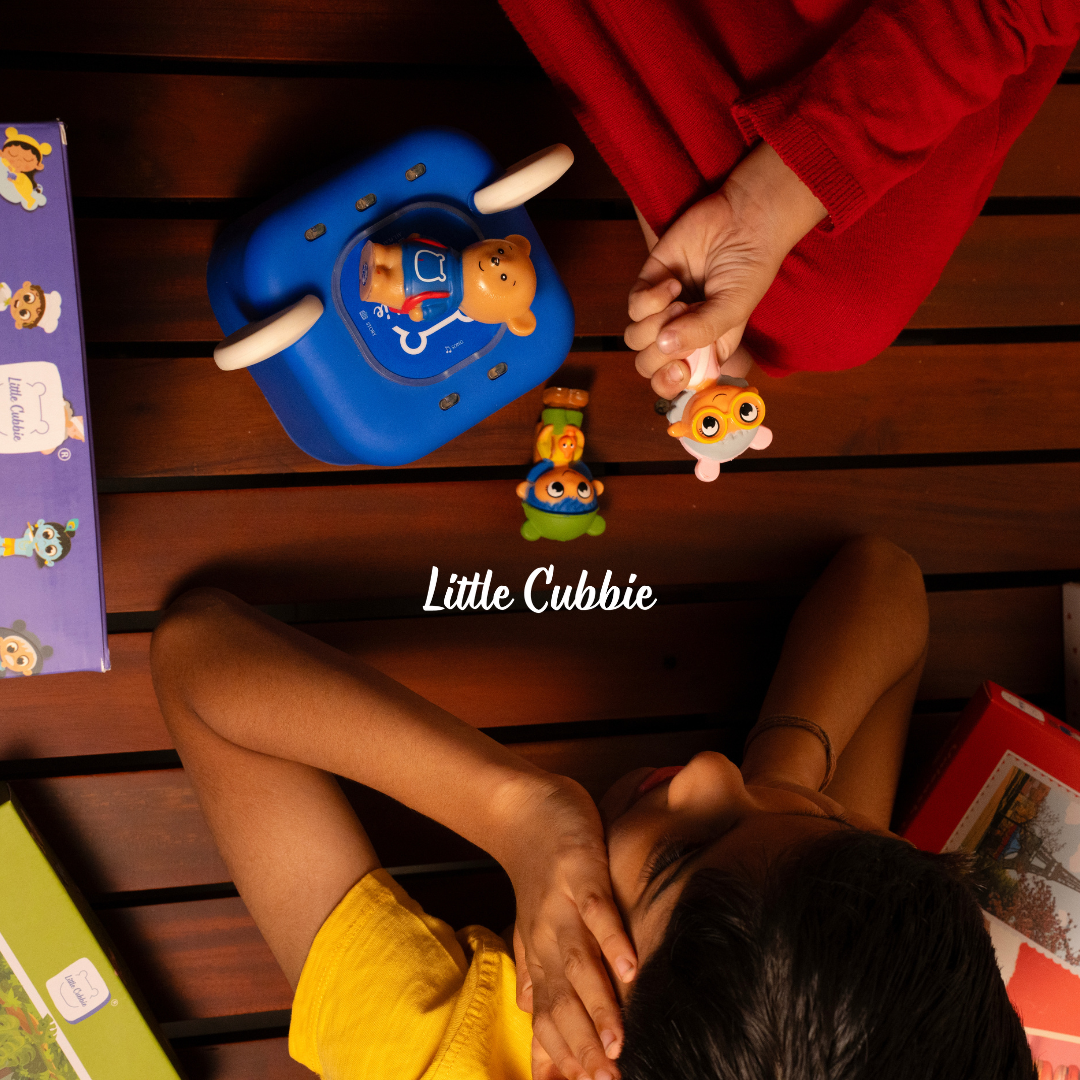 Starter kit (Box with Little Cubbie Intro toy)